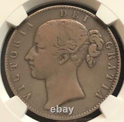 925 Silver 1847 Great Britain Crown Queen Victoria NGC F Details