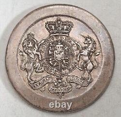 1810, Grande-Bretagne, George III. Passe du théâtre royal en argent de la taille d'une couronne. 35g.