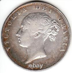 1840 Grande-bretagne Reine Victoria Sterling Silver Half Crown
