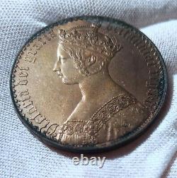 1847 Grande-bretagne Queen Victoria. Rare Preuve Silver Couronne Gothique Unc 28,7 Grammes