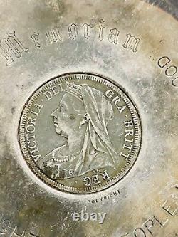 Grande-bretagne Reine Victoria 1900 Argent Demi-crown Coin Dish- In Memoriam-marks