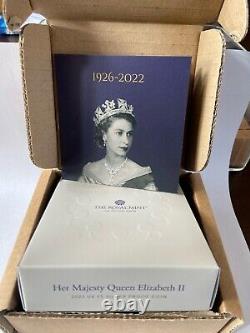 Grande-bretagne Roi Charles III Et Reine Elizabeth II Silver Proof 5 Pound Crown